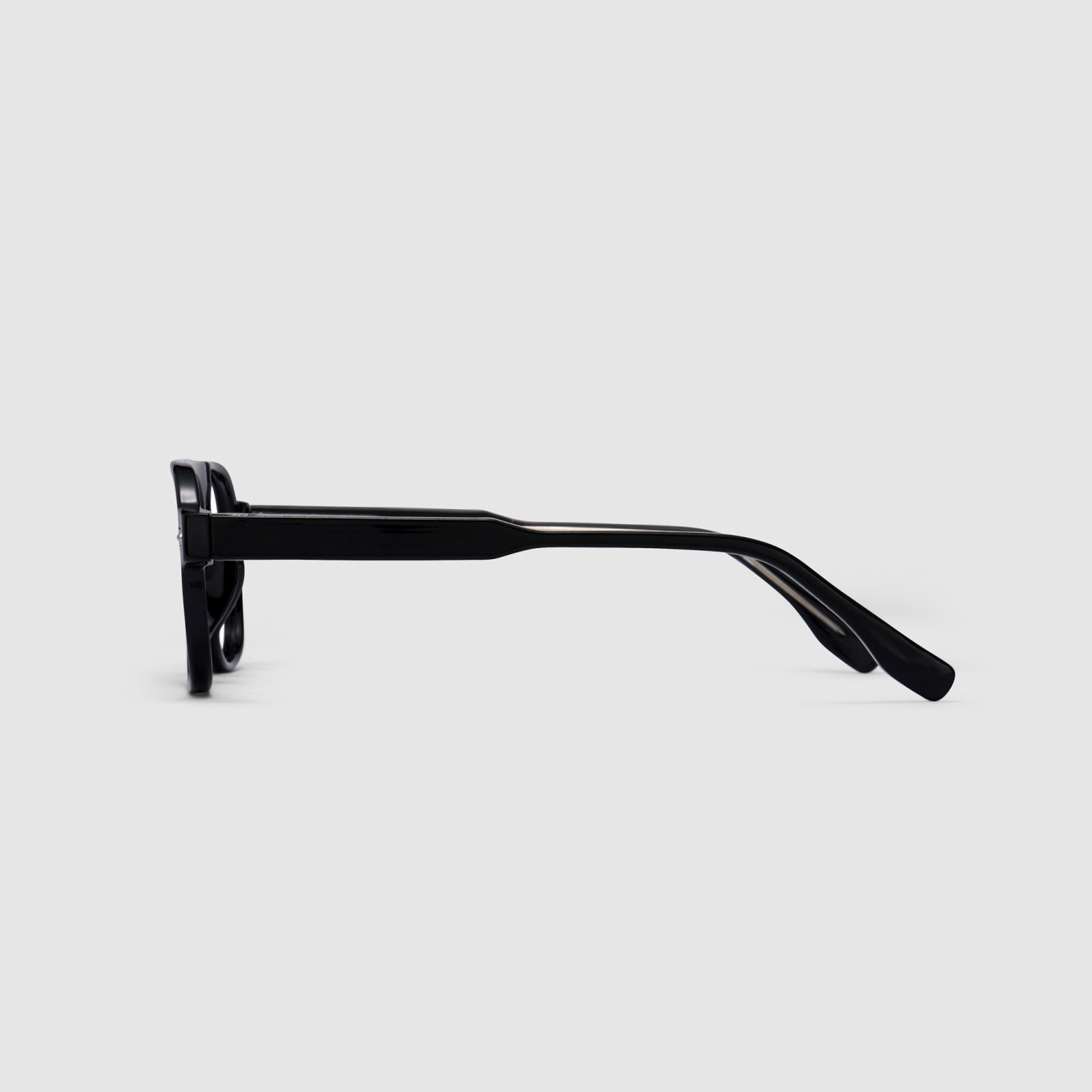 Perrow Black