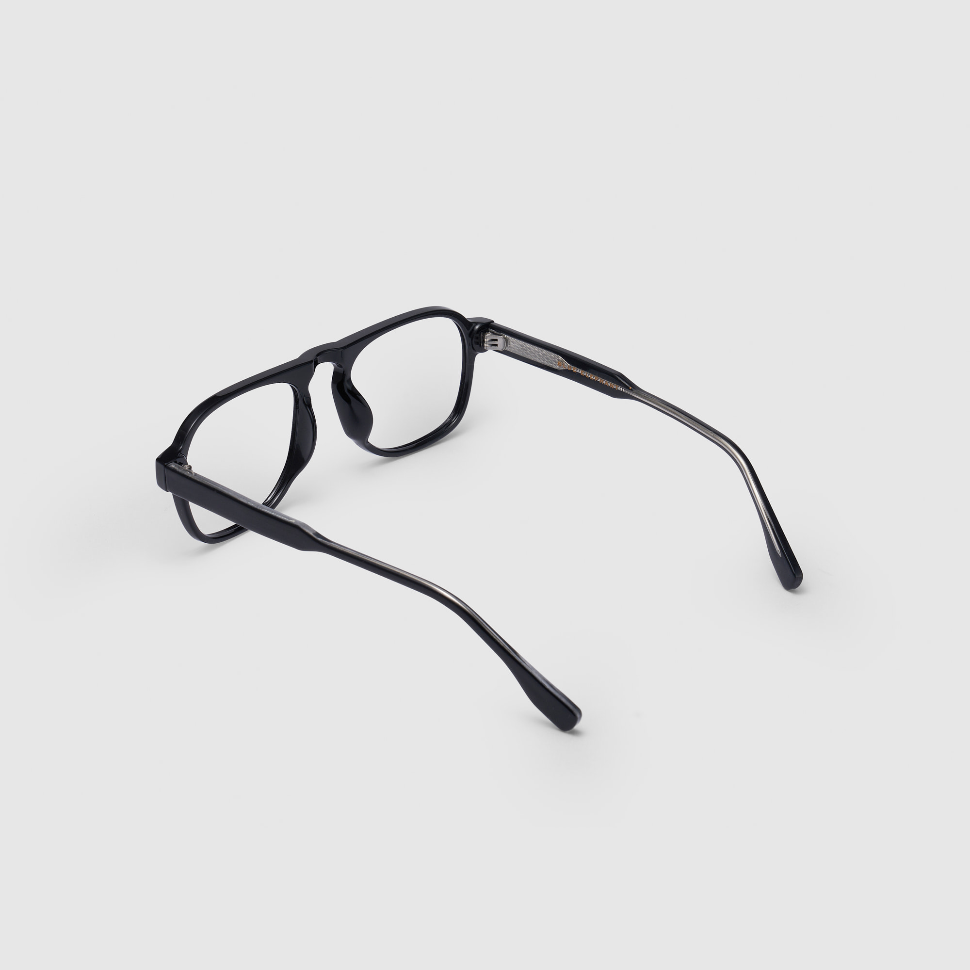 Perrow Black