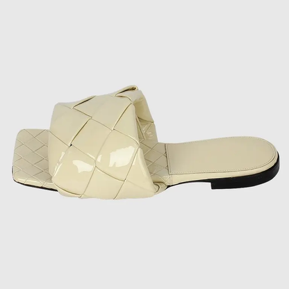Bottega Veneta - Nappa Maxi Intrecciato Lido Flat Sandals