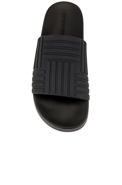 Bottega Veneta - The Slider